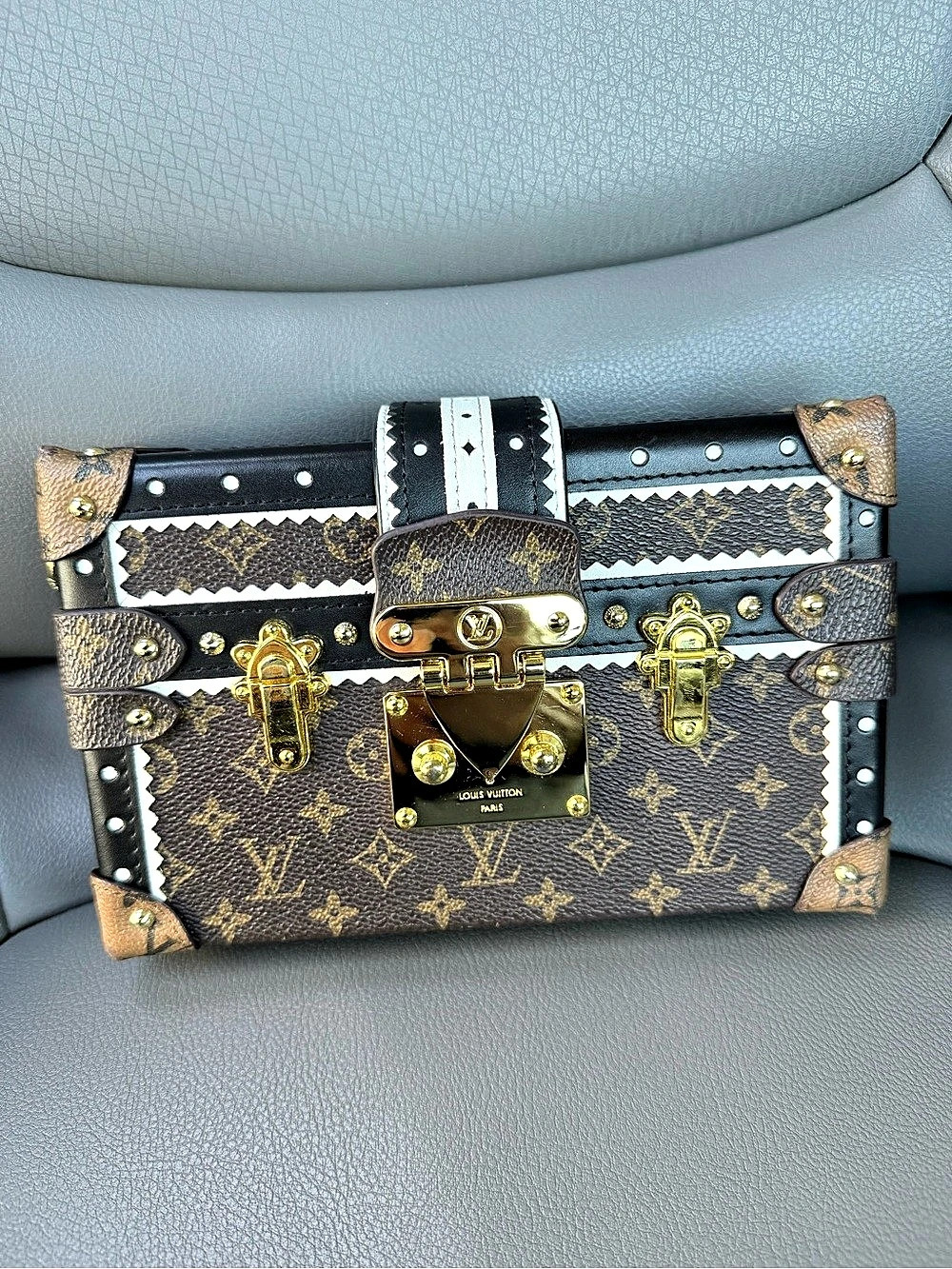 Louis Vuitton Petite Malle Monogram Trunk Clutch Brown & Black